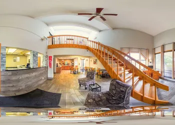 Econo Lodge Watertown hotel thumbnail 2