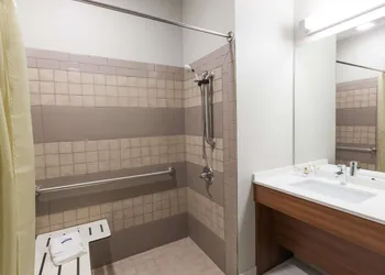 Microtel Inn & Suites By Wyndham Tioga hotel thumbnail 5