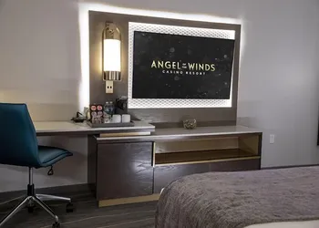 Angel Of The Winds Casino Resort hotel thumbnail 8