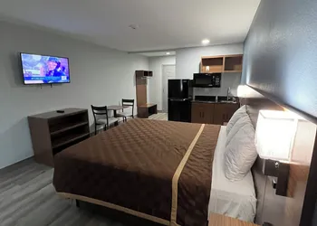 Relax Inn hotel thumbnail 4