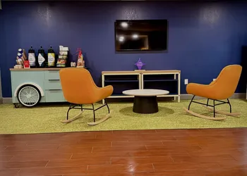 Spark by Hilton Waynesboro hotel thumbnail 3