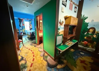 LEGOLAND Pirate Island Hotel hotel thumbnail 4