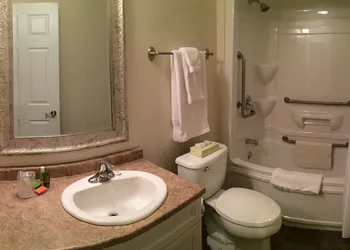 Balsam Suites Boutique Inn & Residence hotel thumbnail 4