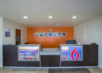 Motel 6 Madisonville, TX hotel thumbnail 4