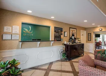 Quality Inn Waynesboro hotel thumbnail 2