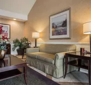 Quality Inn Waynesboro hotel detail image 4