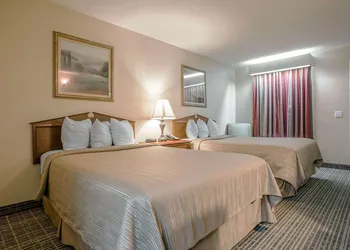 Quality Inn Waynesboro hotel thumbnail 5