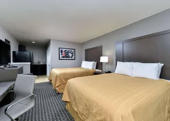 Scottish Inns & Suites hotel thumbnail 6