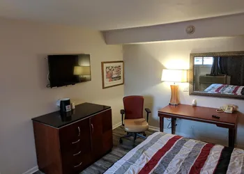 Skylark Motel hotel thumbnail 8