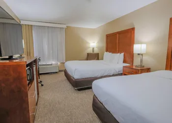 Comfort Inn Ottawa Kansas hotel thumbnail 5
