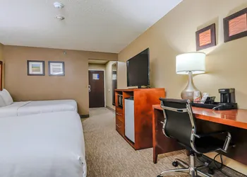 Comfort Inn Ottawa Kansas hotel thumbnail 6