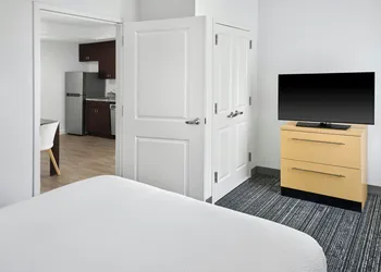 TownePlace Suites Lawrence Downtown hotel thumbnail 5