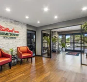 HomeTowne Studios by Red Roof Ridgecrest hotel detail image 5