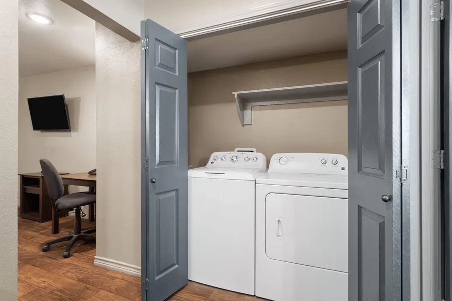 Eagle's Den Suites Big Spring a Travelodge by Wyndham hotel detail image 6