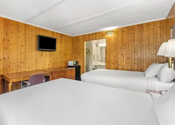 Americas Best Value Inn Roxboro hotel thumbnail 6