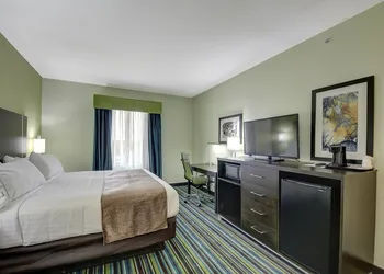 Holiday Inn Express & Suites Carrizo Springs by IHG hotel thumbnail 6