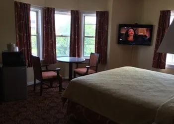 Red Carpet Inn - Bridgeton Vineland hotel thumbnail 5