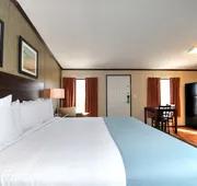 Instalodge Hotel And Suites hotel detail image 4