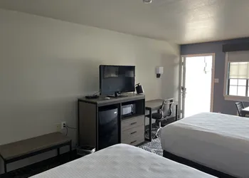 Garden Inn & Suite hotel thumbnail 6