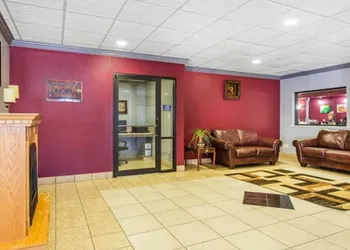 Quality Inn Ozona I-10 hotel thumbnail 2