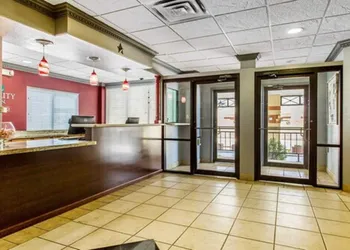 Quality Inn Ozona I-10 hotel thumbnail 4