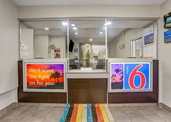 Motel 6 San Bernardino, CA - South hotel thumbnail 3