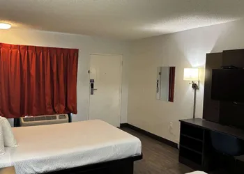 Motel 6 Macclenny, FL hotel thumbnail 4