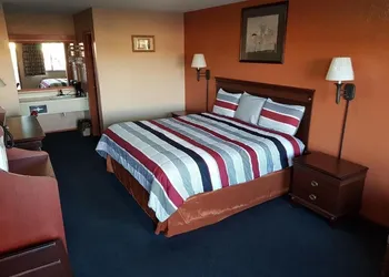 Budget Host Inn Eastland hotel thumbnail 7