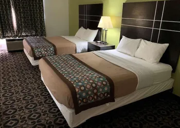 King's Inn hotel thumbnail 3