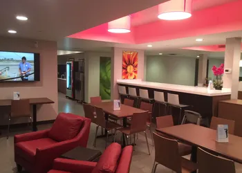 Microtel Inn & Suites by Wyndham Kirkland Lake hotel thumbnail 5