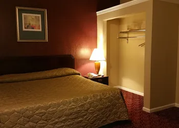 Executive Inn and Suites Waxahachie hotel thumbnail 6