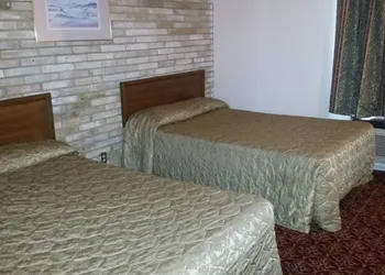 Executive Inn and Suites Waxahachie hotel thumbnail 8