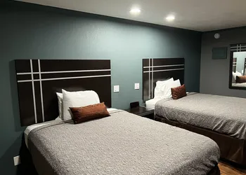 Relax Inn hotel thumbnail 5