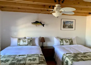 Tioga Lodge At Mono Lake hotel thumbnail 5