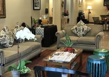 GreenTree Inn & Suites Alhambra hotel thumbnail 4