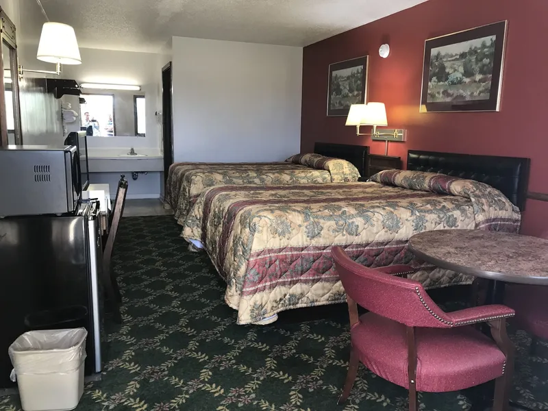 Budget Host Inn Greenup hotel detail image 2