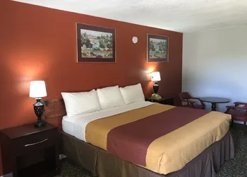 Budget Host Inn Greenup hotel thumbnail 4