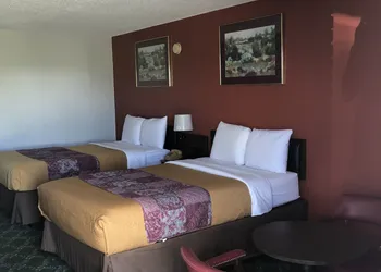 Budget Host Inn Greenup hotel thumbnail 5