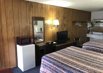 Budget Host Inn Greenup hotel thumbnail 6