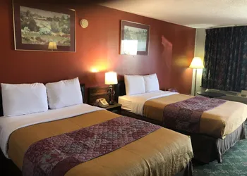 Budget Host Inn Greenup hotel thumbnail 8