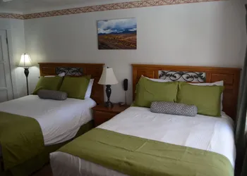 Silver Maple Inn hotel thumbnail 7