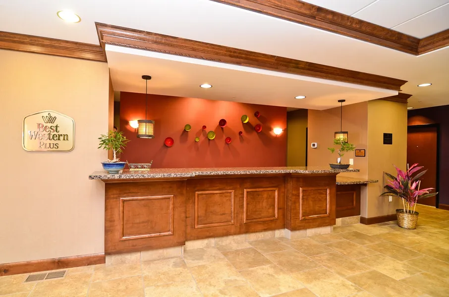 Best Western Plus Carousel Inn & Suites hotel detail image 2