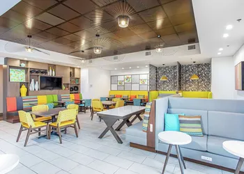 Hampton Inn Pensacola Beach hotel thumbnail 4