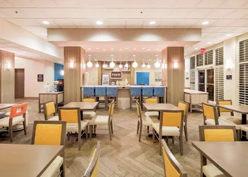 Hampton Inn Pensacola Beach hotel thumbnail 5