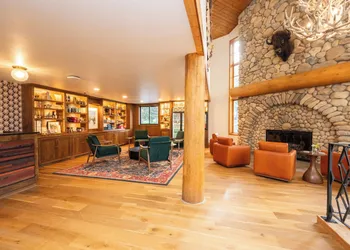 Rock Creek Resort hotel thumbnail 2