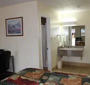 EverGreen Inn & RV hotel detail image 3