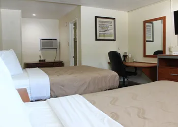 EverGreen Inn & RV hotel thumbnail 6