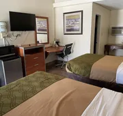EverGreen Inn & RV hotel detail image 7