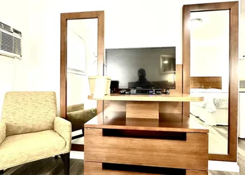 Budget Inn hotel thumbnail 5