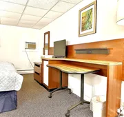 Budget Inn hotel detail image 7